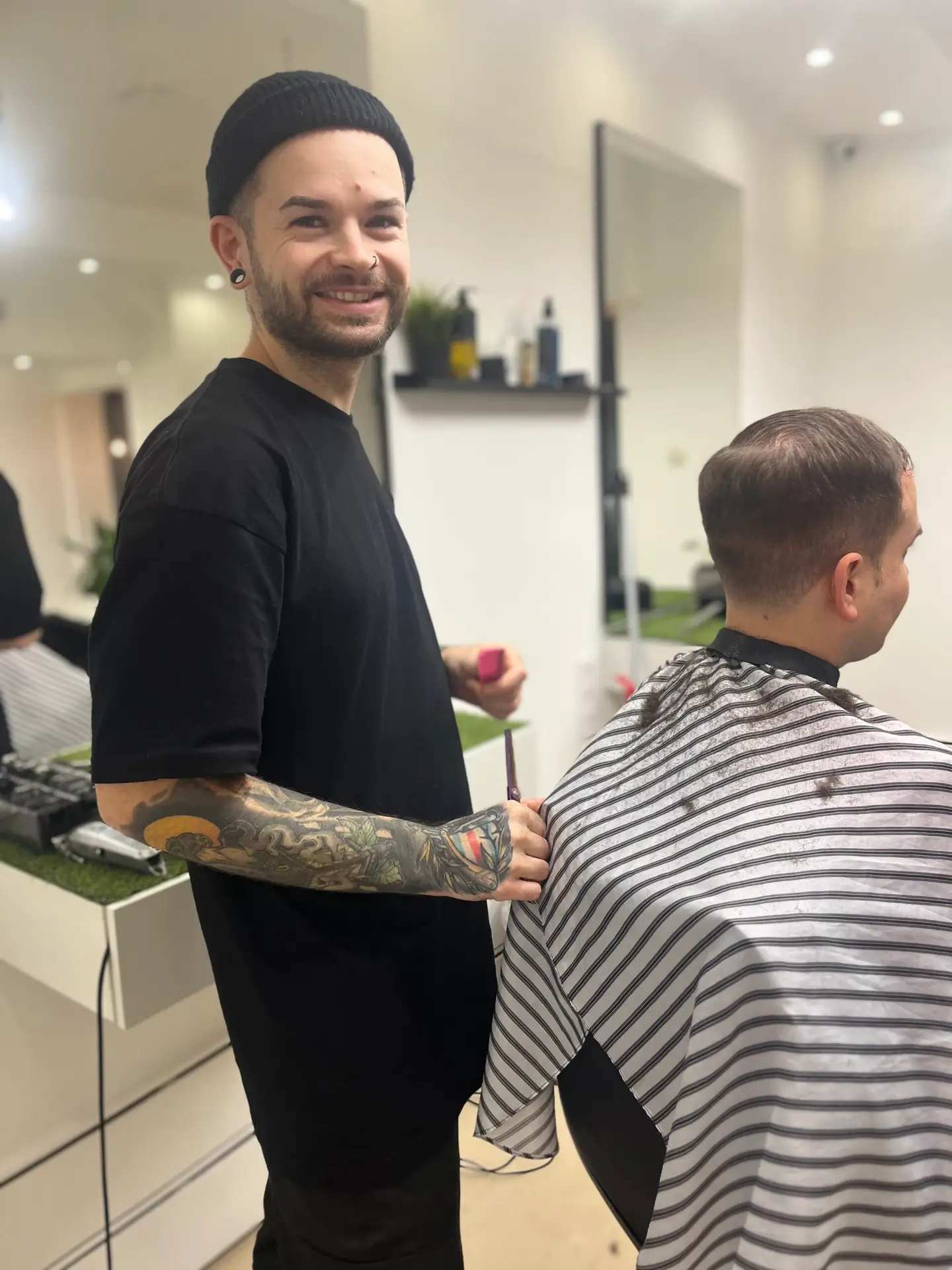 barbershop hajvágás szakálligazítás buda